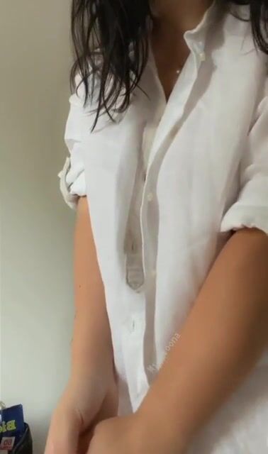 Ive gained some weight last time but I hope you still like my body!