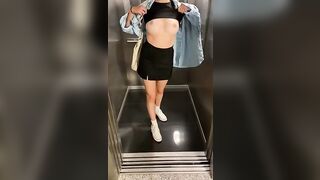 Curvy: What would you do if this was you opening the elevator? #2