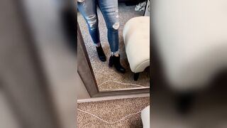 If you like curvy MILFs, I have a delicious surprise for you.