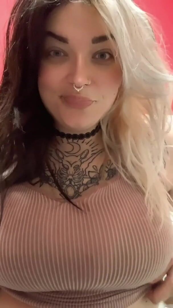 I've always been self conscious about my boobs since having kids, but I hope you like them.♥️