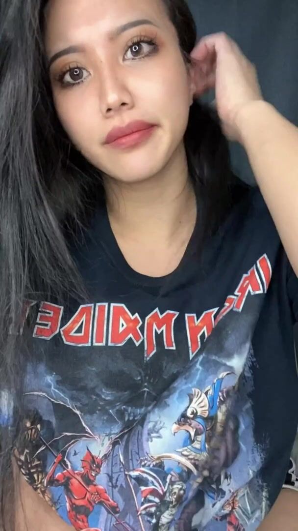 What did you say...you want to see my tits? ok
