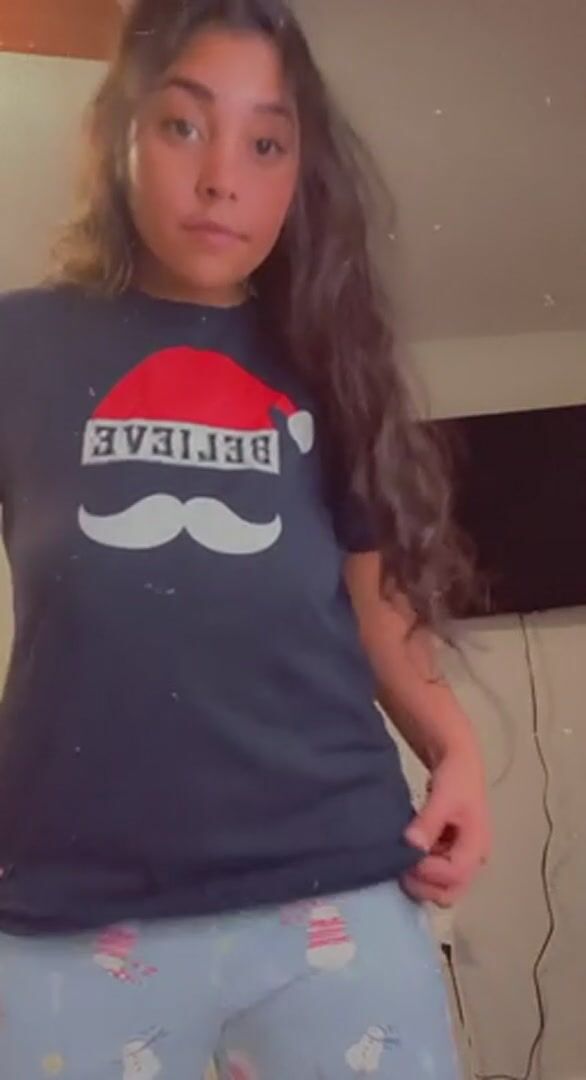 React if you’d eat me like a snack