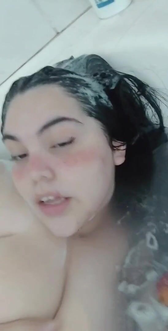 im feeling lonely join me in the hot tub