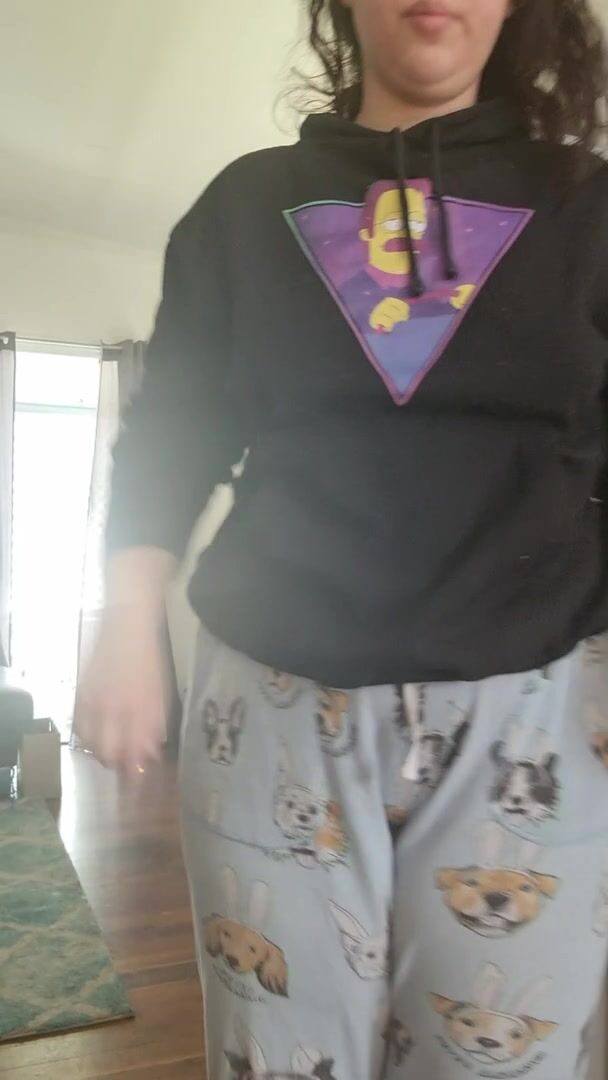 Don't mind my bed hair, I just wanted to show you my body