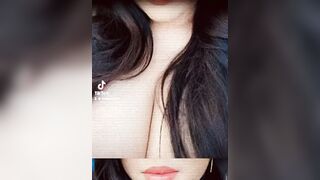 Daddy said she could get a taste. Would you like a taste ? ????