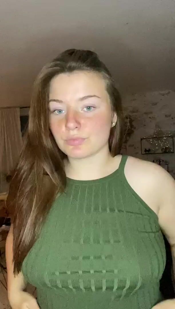 Am i titty fuck material ?