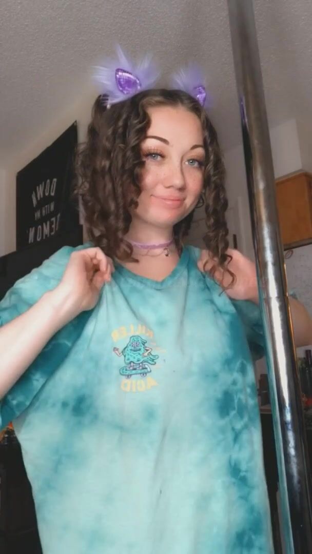 want to see a magic trick? ????????????