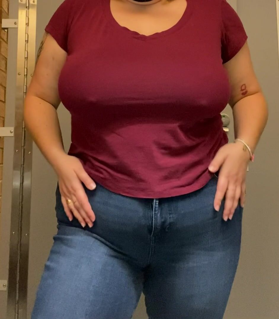 Bored and horny at work? Perfect time for a titty drop