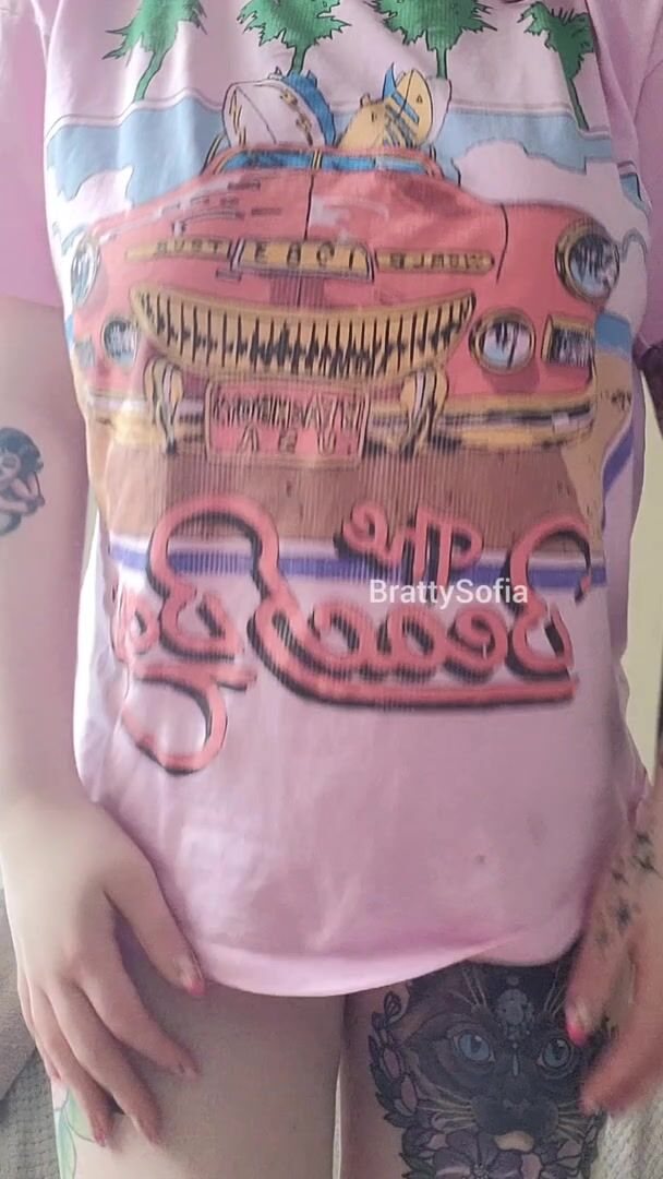 Revealing my curvy Irish body, what do you think?