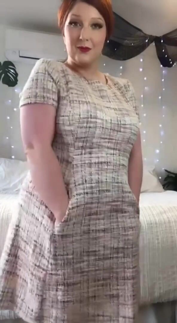 Curvy redhead MILF all strapped up