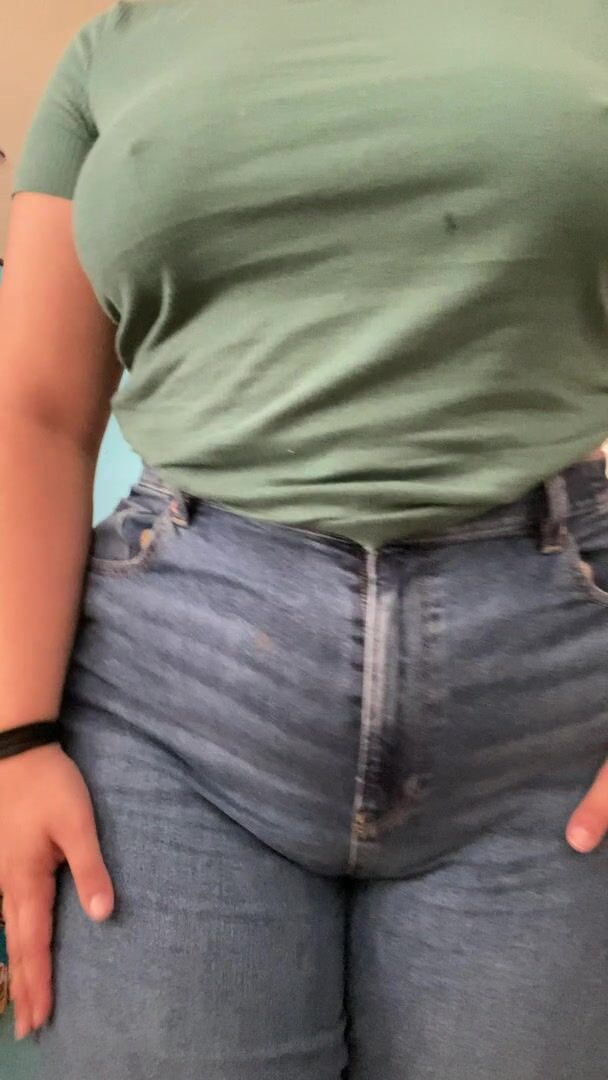 Curvy and chubby body ❤️