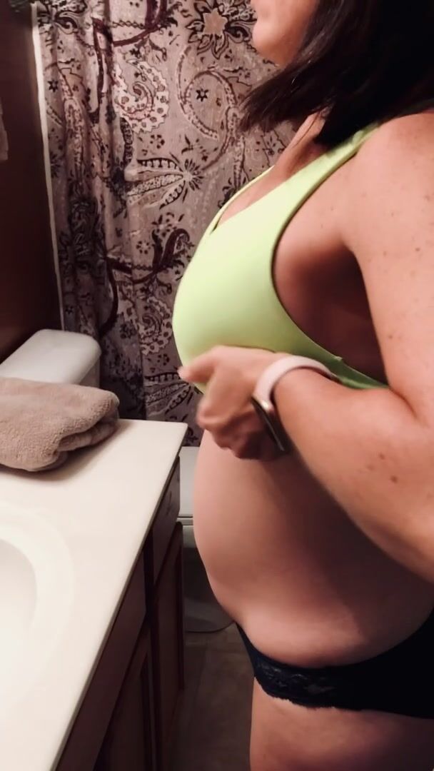 The spunky little school principal wants to show her curves: pass or fail?