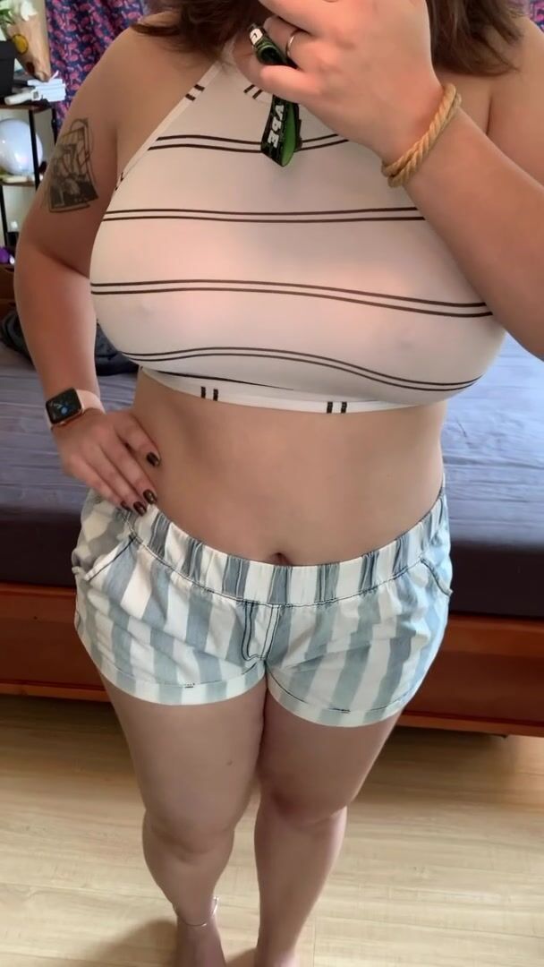 I wanna be your thick girlfriend