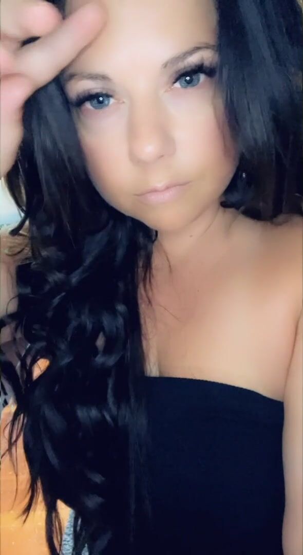 Do you like thicc milfs like me?