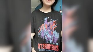 I just enjoy showing off my boobs