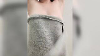 Curvy: My towel won't stop falling off #4