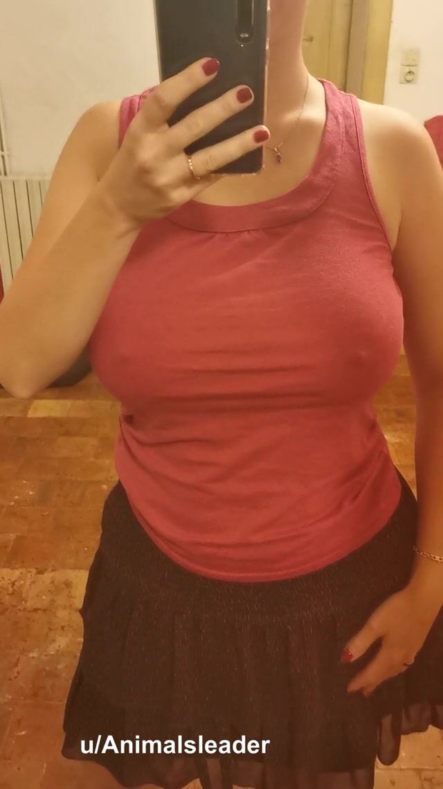 Big titties and hard nipples :p