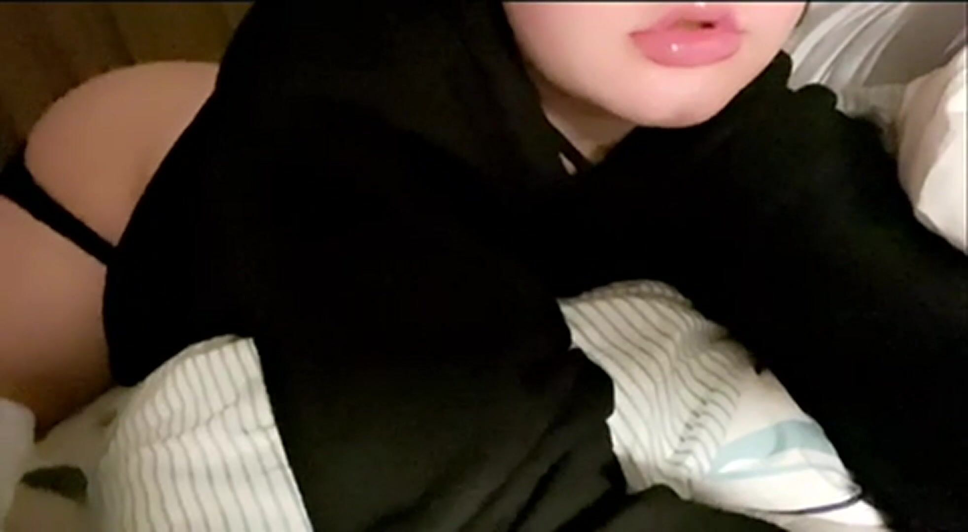 Would u rather cum in my mouth, ass or pussy?