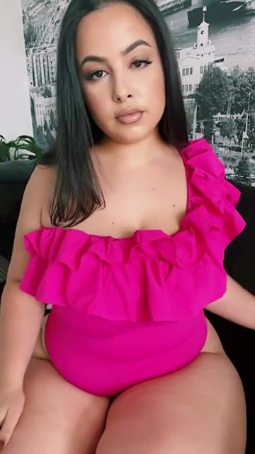 Can I crush you with these thighs?