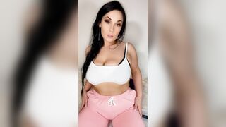 Curvy: Would you smash the hot mom next door? #2