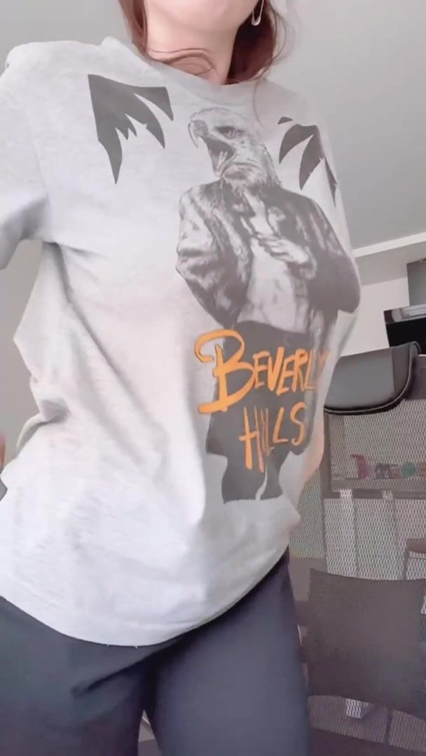 Hey quick question, do I make your dick hard?