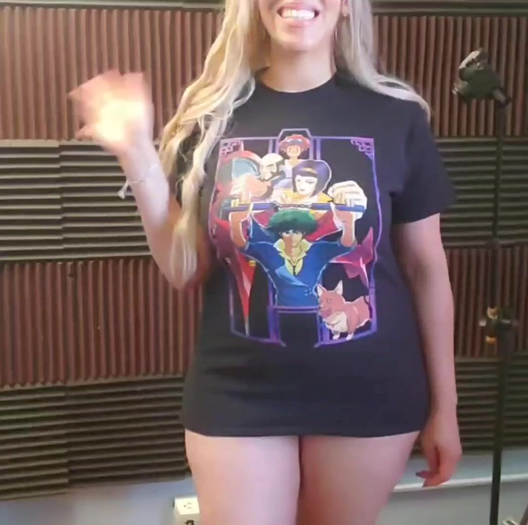 Curvy girls do it best :)