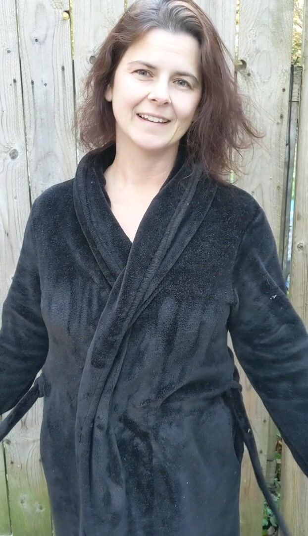 I'll apologize for the messy hair by showing you my boobs :)