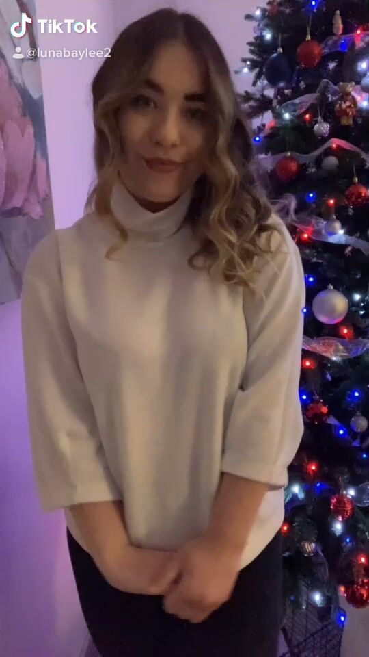 Merry thickmas ;) would you unwrap me?