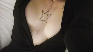 Curvy: Honestly, do you like my mombod? #2